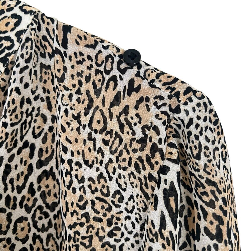 Chicos Size 1 M 8/10 Convertible Cheetah-Print Shirt Womens Long Sleeve Chiffon - Picture 4 of 8
